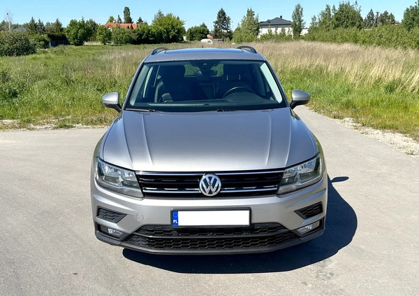 Volkswagen Tiguan cena 84999 przebieg: 160000, rok produkcji 2018 z Stawiski małe 79